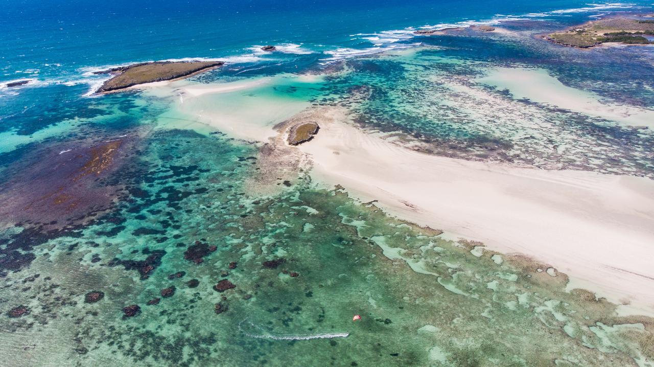 KiteParadise-Madagascar Hotell Antsiranana Exteriör bild